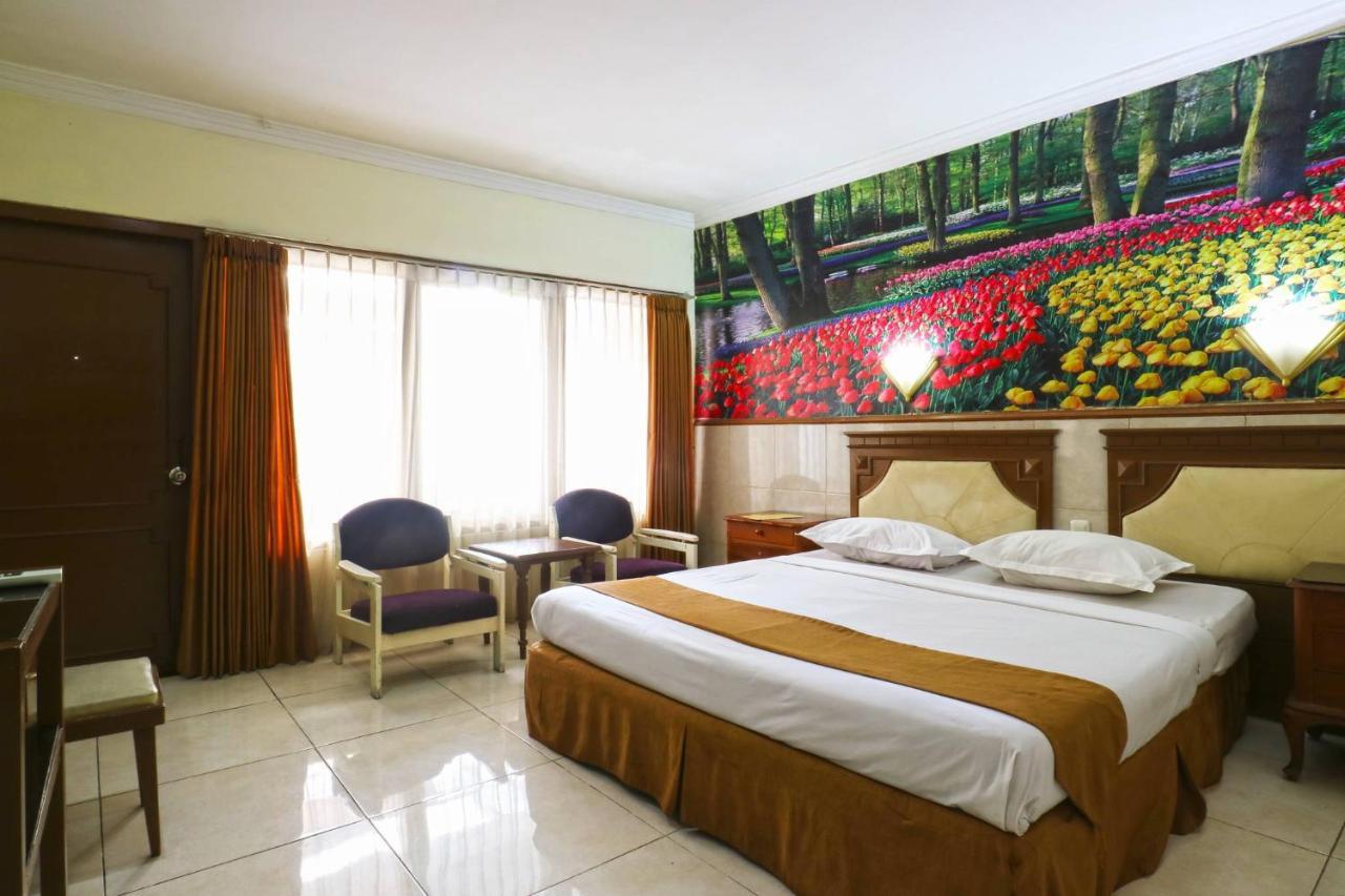 Hotel Tanjung Surabaya Ngoại thất bức ảnh